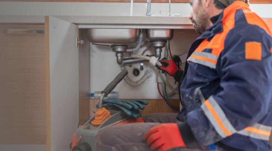 Professional tankless water heater installation services in Gretna, LA